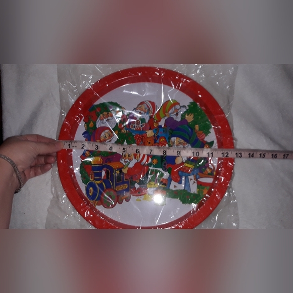 VTG New HARTIN Metal Serving Tray Circular Holiday santa elves - Picture 8 of 8